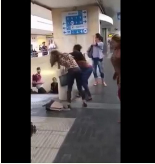 Naija-babes-fight4